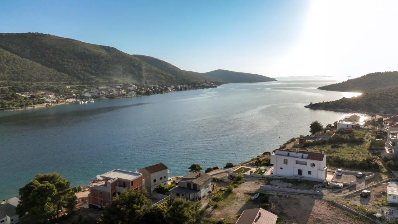 Apartments Suzy Šibenik Exterior foto
