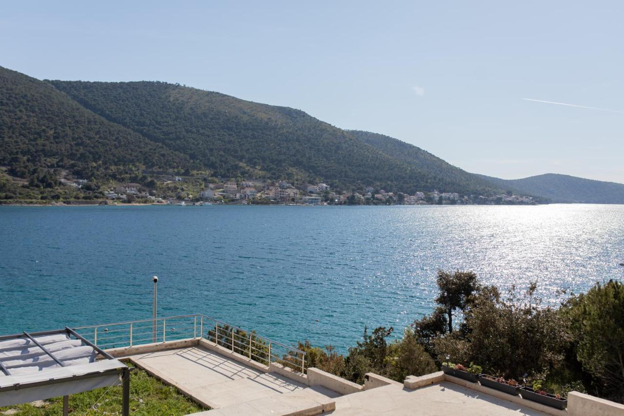 Apartments Suzy Šibenik Exterior foto
